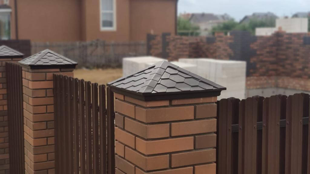 Колпак Zking Эверест Коричневый на столб 1.5х1.5 кирпича (390х390мм) в Дзержинске фото