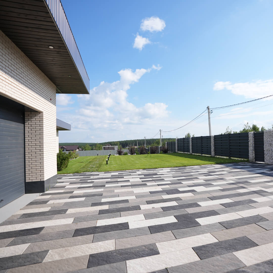 Шаговая плита STONE Светлая Галька 990х330х55мм в Дзержинске фото